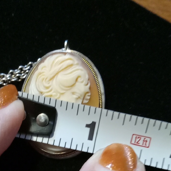 Elegant Cameo Pendant Necklace Antique/Vintage Stamped .925 Pendant Or Brooch - Picture 8 of 9